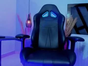 apolo_lopez from Chaturbate