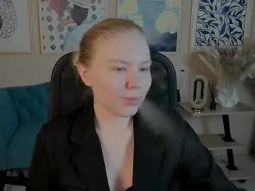 aprilserenity on Chaturbate