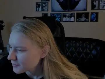 aprilserenity on Chaturbate