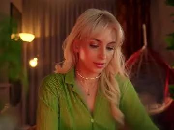 artmosphera on Chaturbate