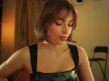 artmosphera on Chaturbate