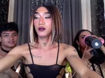 athisamoore on Chaturbate 