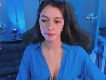 aveangela on Chaturbate