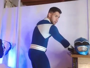 axxell20 — Axxell20's room Hey guys, every day I try to innovate, and among all the things that go through my head, I came up with this outfit today. I hope you like #muscle #cum #lovense #muscleworship #bigcock