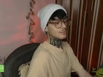 bastiel_ on Chaturbate