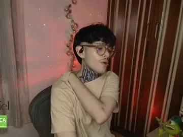 bastiel_ on Chaturbate