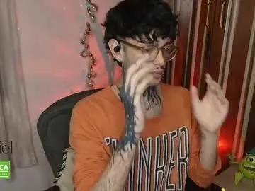 bastiel_ on Chaturbate