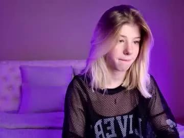 bella_amoury on Chaturbate