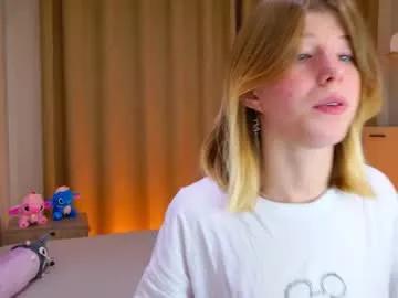 bella_amoury on Chaturbate