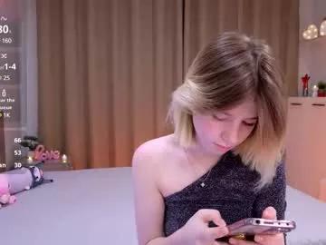 bella_amoury on Chaturbate
