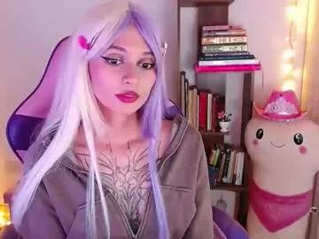 bluee_v on Chaturbate