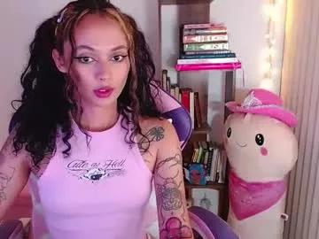 bluee_v on Chaturbate