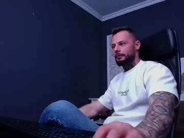 brianhunts on Chaturbate 