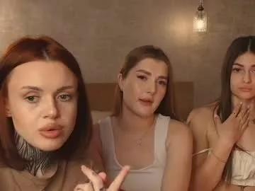caressyourself on Chaturbate 