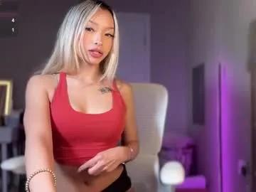 carmenxrose on Chaturbate
