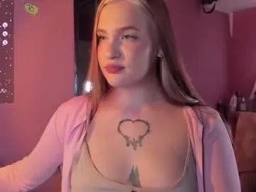 caroline_kiparis from Chaturbate