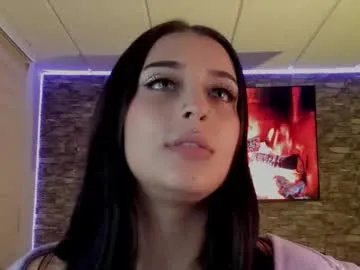 charlotte_greys from Chaturbate