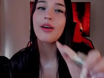 charlotte_greys on Chaturbate