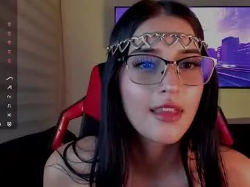 charlotte_greys on Chaturbate