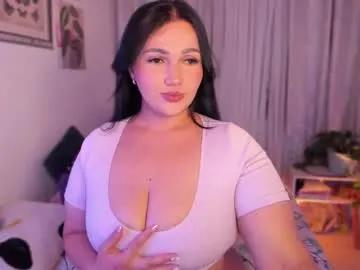 cherries_and_wine_ on Chaturbate