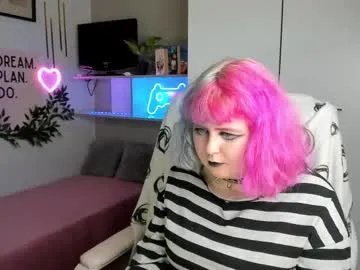 cherrybounce — GOAL: Sexy Dance [51 tokens remaining] Welcome to my room! #bbw #piercing #goth #british #daddy