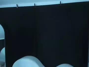 cherryyblossm on Chaturbate