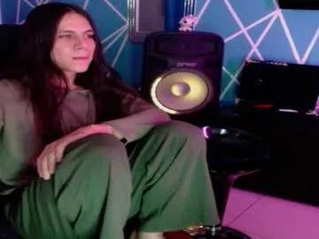 chico_explosivo on Chaturbate