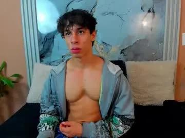 chris_evans27 on Chaturbate