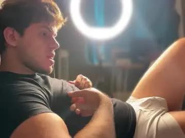 christophertan on Chaturbate