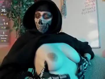cos_operator on Chaturbate