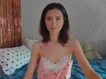 crystalnut on Chaturbate 