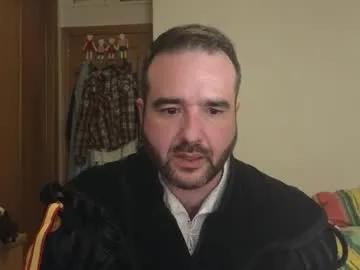 curiosillo1983 on Chaturbate