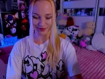 cuttie_ponyy on Chaturbate 