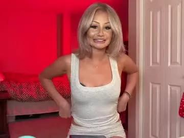 daisyy888 on Chaturbate