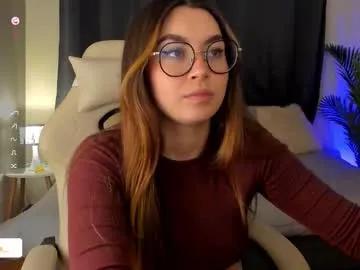dakottaa__ on Chaturbate