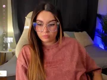 dakottaa__ on Chaturbate