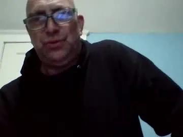 daniel_lbc on Chaturbate