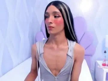 dara_petite_ on Chaturbate 