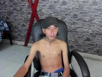 darikson_boy_ on Chaturbate