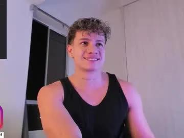 derekolsen_ on Chaturbate