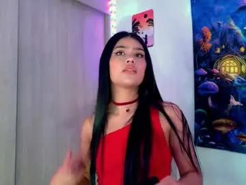 devours_fire on Chaturbate