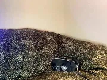 dove_love22 on Chaturbate