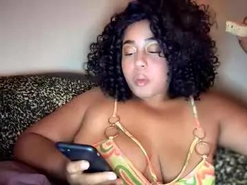 dove_love22 on Chaturbate
