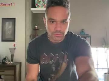 e13ven11 on Chaturbate 