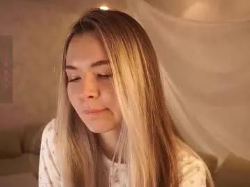 elizabethennals on Chaturbate