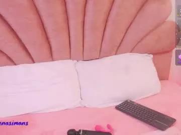 ellenasimons_ on Chaturbate 