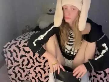 ellieluvs on Chaturbate