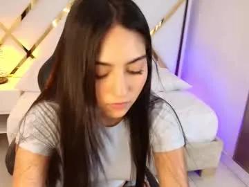 emelie_ch_ on Chaturbate