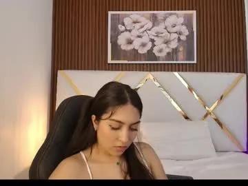 emelie_ch_ on Chaturbate