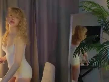 emily_shepard on Chaturbate